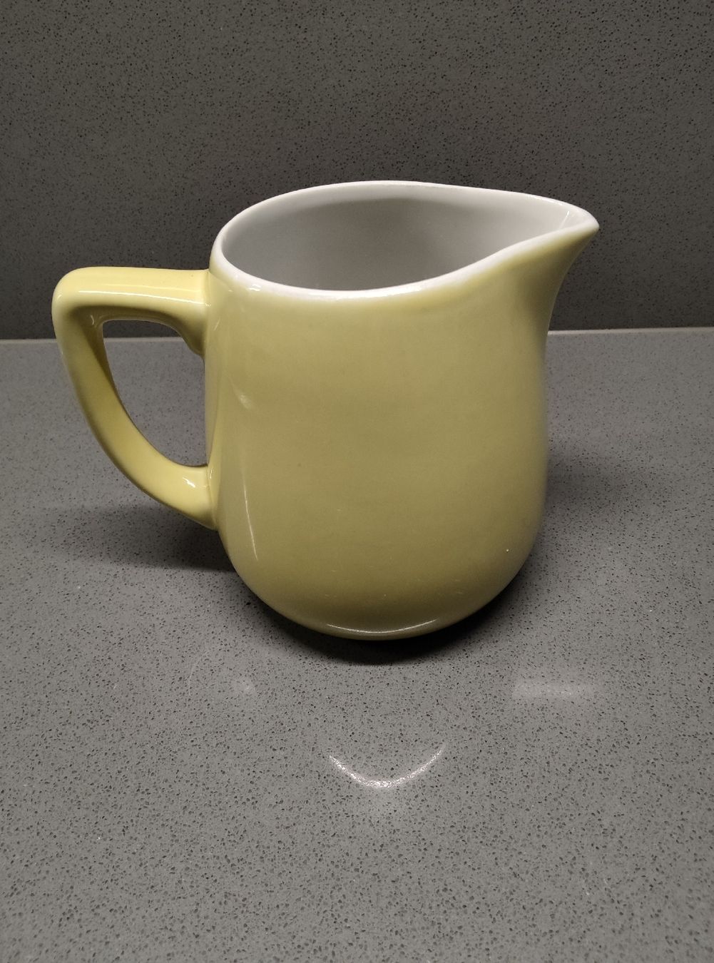 Rössler Caraffe: VINTAGE RÖSSLER MILCH - Krug 1/2 LT. – Nuovo (secondo la descrizione) da Minusio venduto da Todesca 1