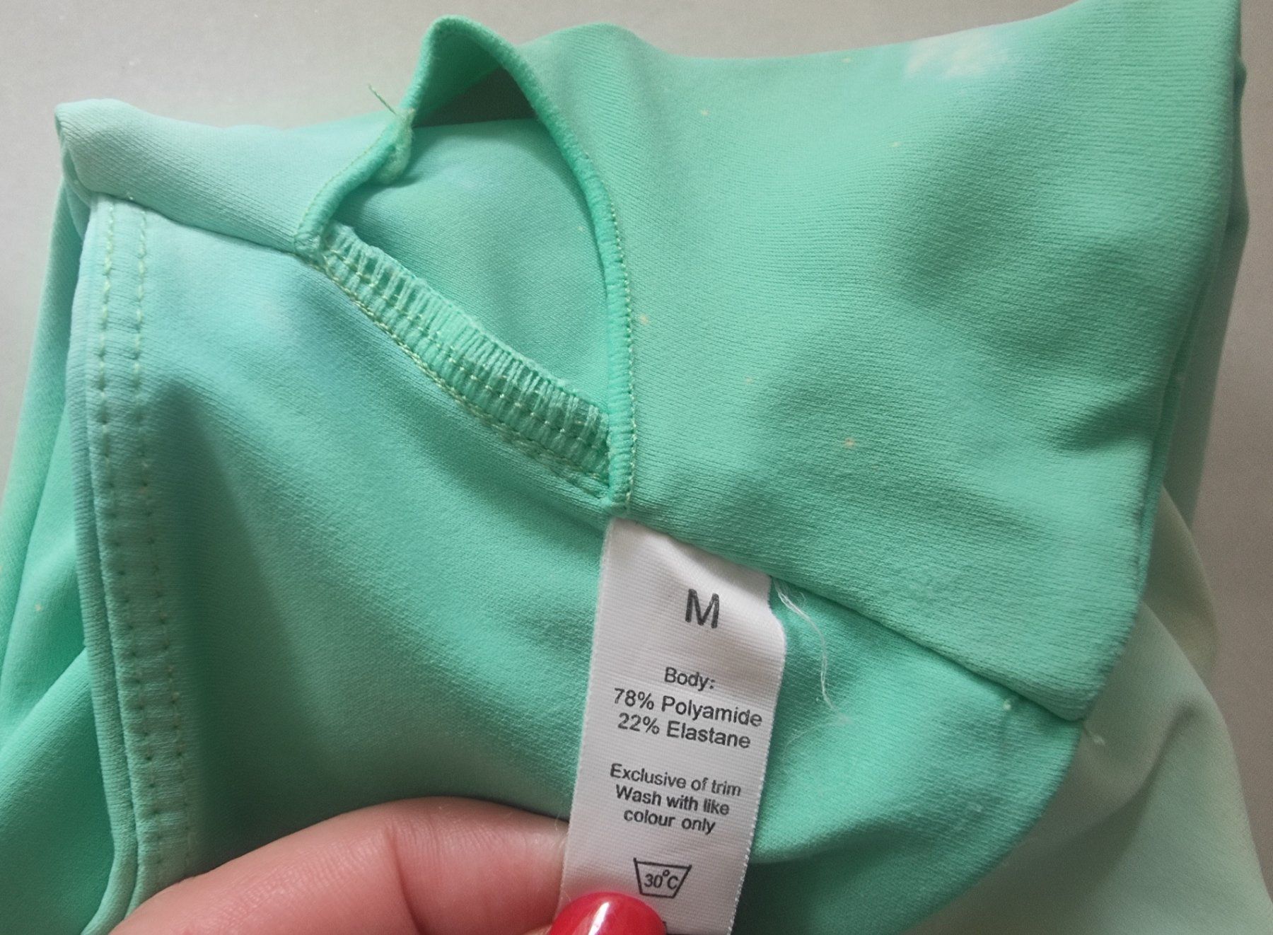 Top: Sport Bikini Oberteil Mint GR.M – Usato da Zürich venduto da skylan 2