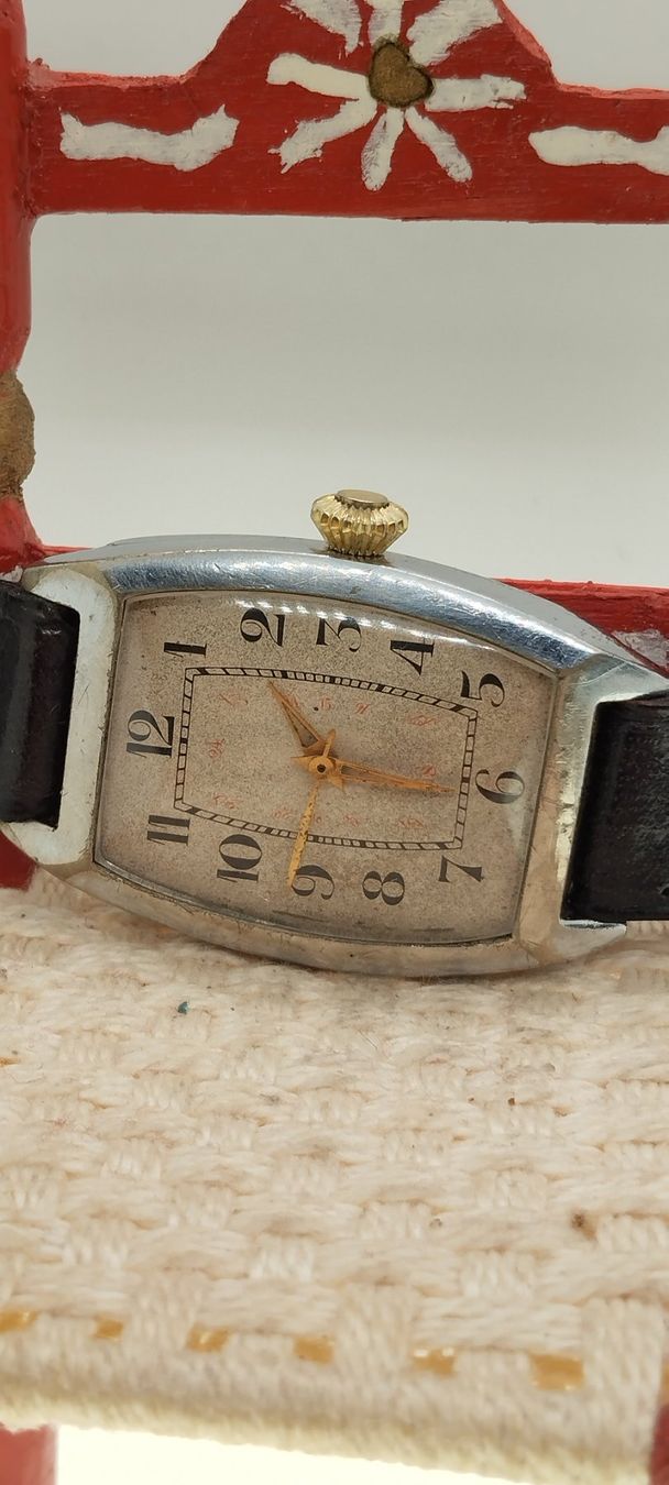 Orologi: Montre récupération années 30's – Usato da La Chaux-de-Fonds venduto da jac_9llg 2