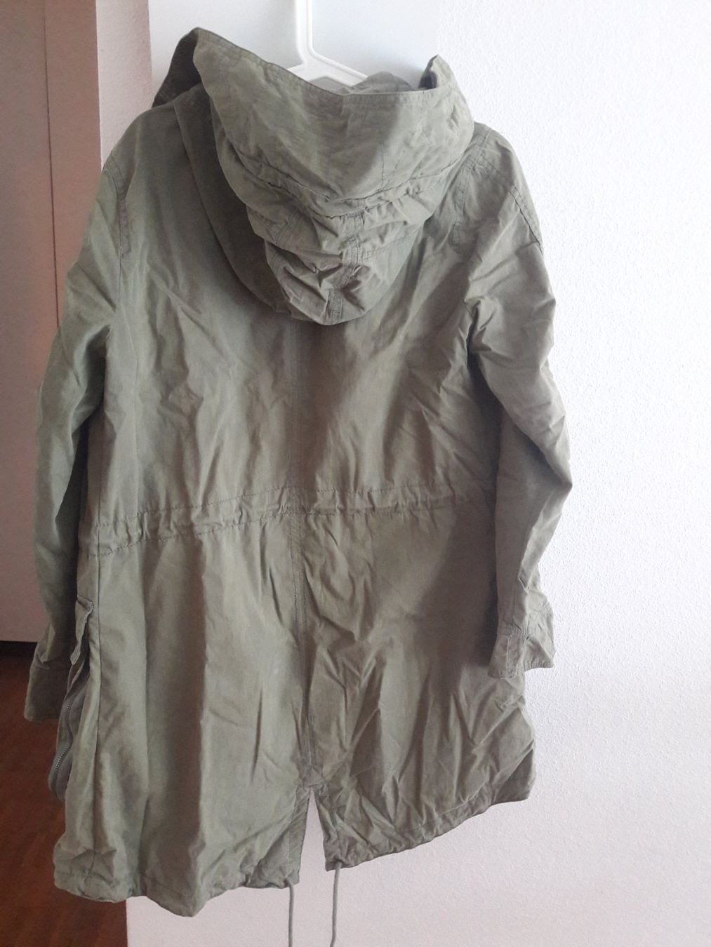 Esprit Cappotti: MANTEL - ESPRIT - PARKA - 36 - Khaki - Fr. 19.-- – Usato da Luzern venduto da miocarobabbonetoscan 3