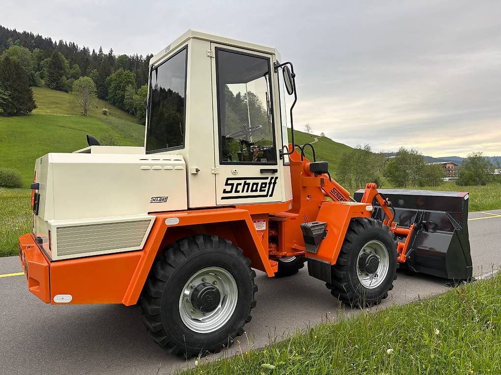 Caricatori: Schaeff SKL 831A Pneulader – Usato da Rothenthurm venduto da FHS6418 2