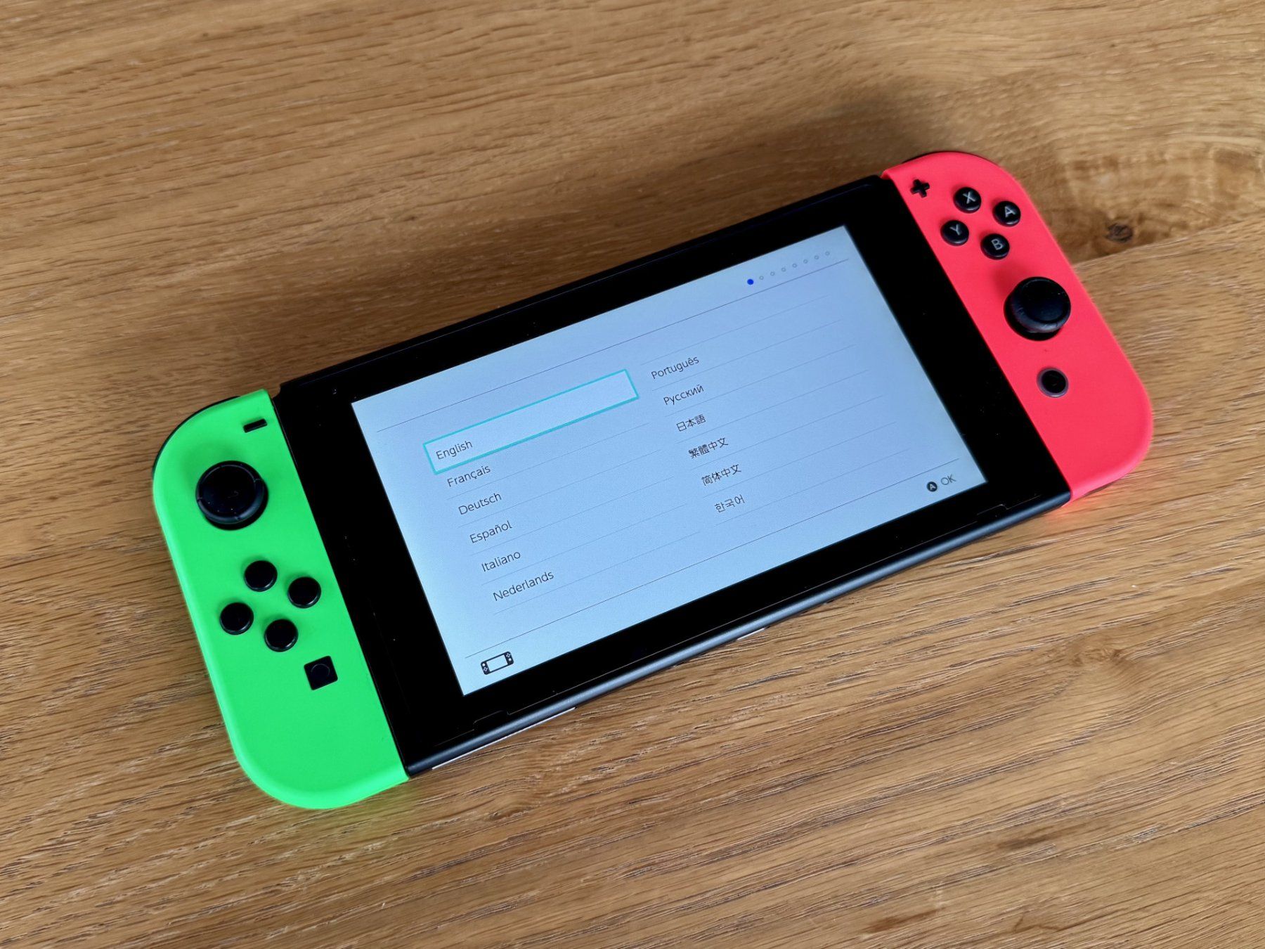 Nintendo Switch + 12 jeux + 6 Joy-Con + accessoires (Gebraucht) in ...