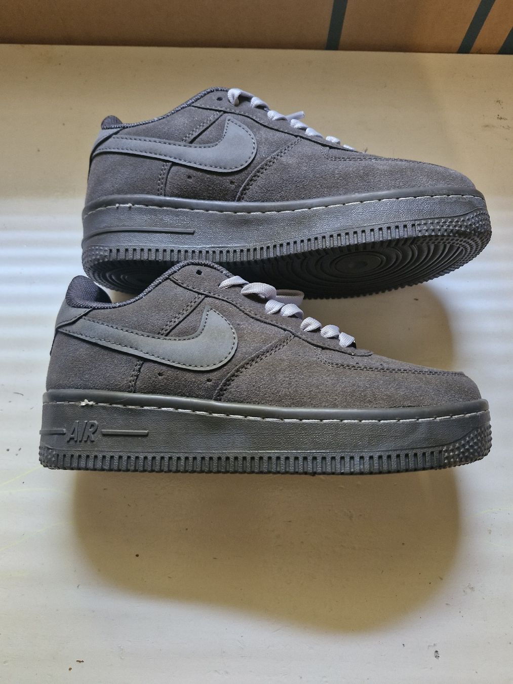 Scarpe da donna: Damen Sneakers grau Grösse 37 EU – Nuovo (secondo la descrizione) da ebmatingen venduto da wady25x26x 1