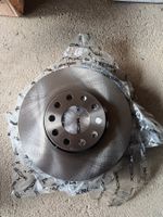 Disque de freins avant  pour audi a4 b6 et amag neufs 2pces