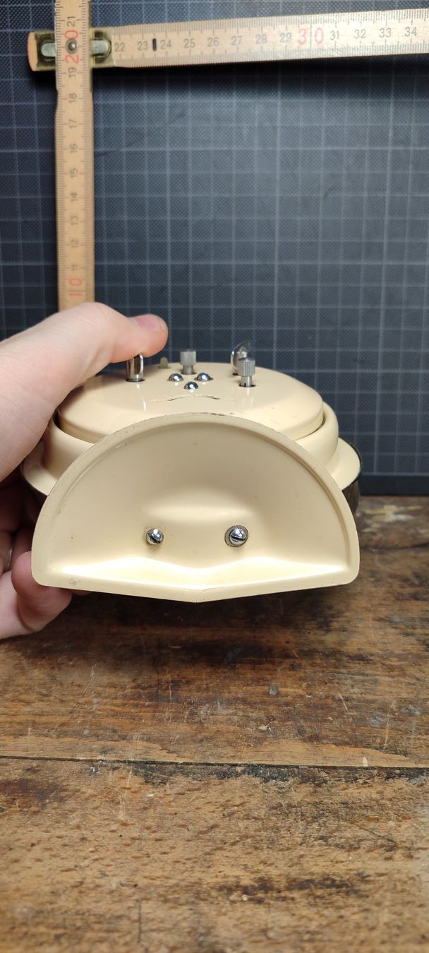 Sveglie: Wunderschöner alter Wecker Nr 8 – Usato da Gelterkinden venduto da MYSTOREFORYOU4460 6