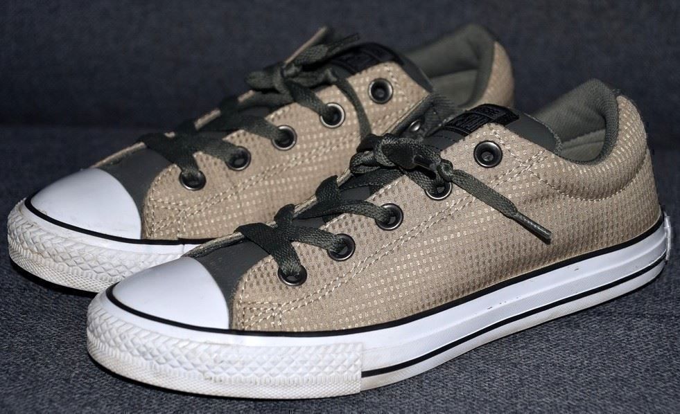 Converse Damenschuhe: Schuhe Chaussures Converse All Star .36 – Gebraucht aus Collonges von Auganien 3