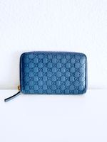 Blaue Gucci Geldbörse