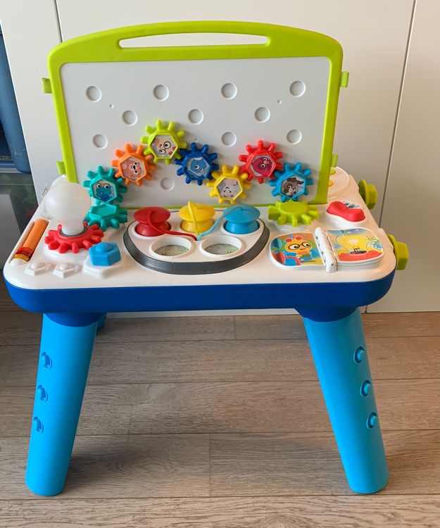 Curiosity Table Spieltisch von Baby Einstein (Gebraucht) in ...