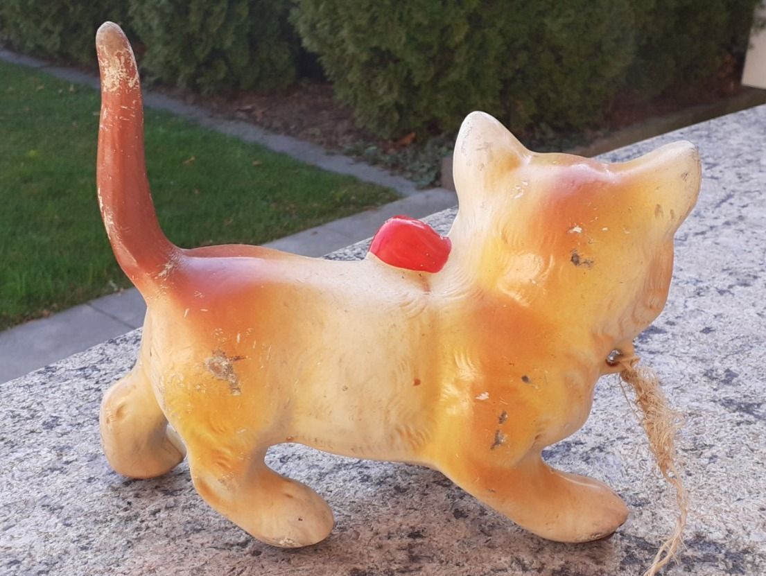 Spielzeuge: Spielzeug Katze auf Rollen antik – Gebraucht aus Mörschwil von antiksalon 7