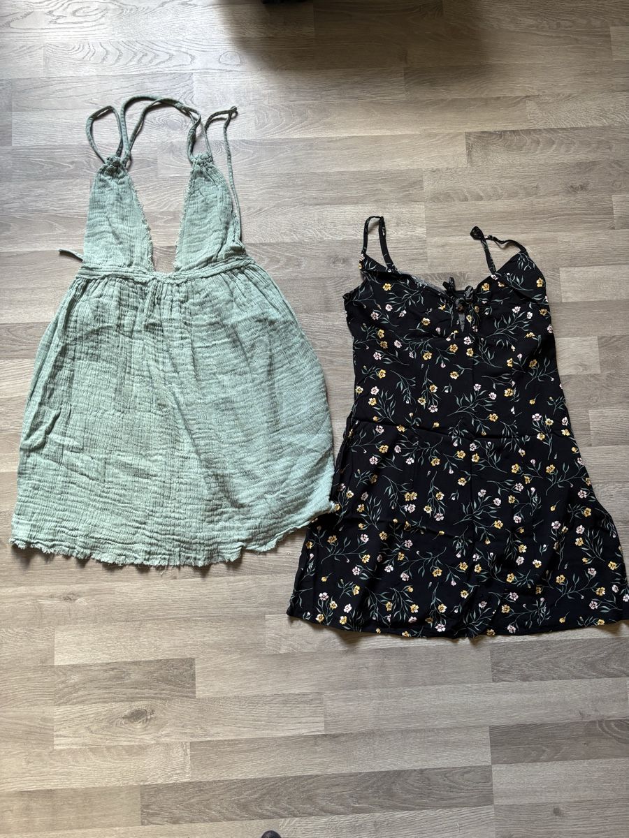 Vestiti: 2 robes été taille M Pull&Bear H&M – Usato da Les Brenets venduto da moe_ym8r