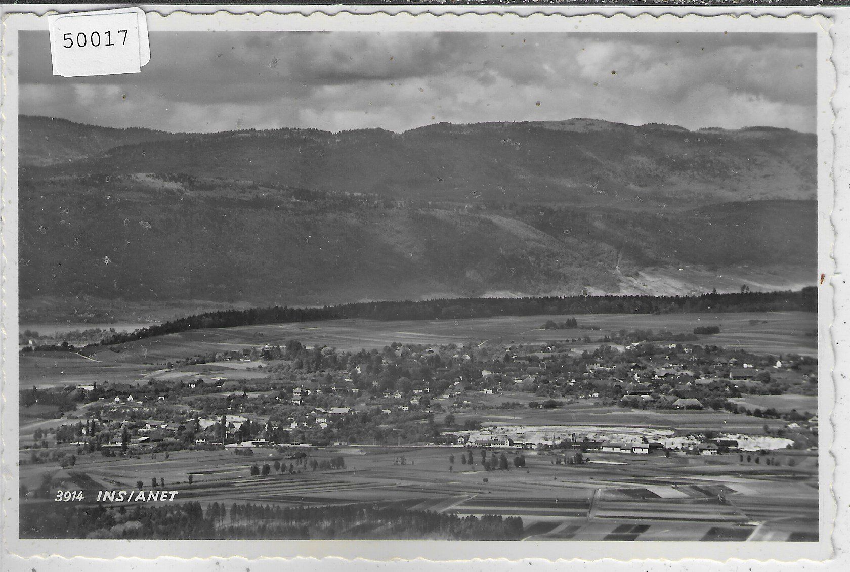 Cartoline postali: Ins/Anet - Generalansicht – Usato da Ettingen venduto da Kartenplanet