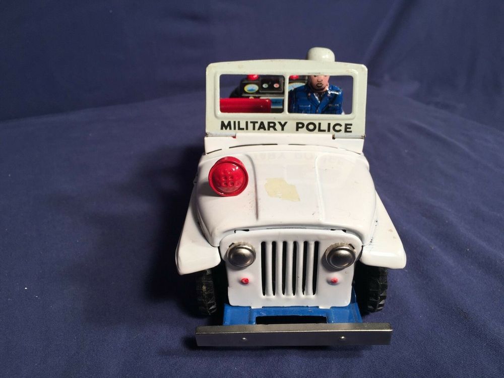Shioji SSS Japan Willi's Military Jeep mit Friktionsantrieb 4