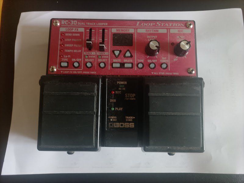 Boss Instruments de musique: Looper Boss RC 30 – D'occasion à La Chaux-de-Fonds par gollum90