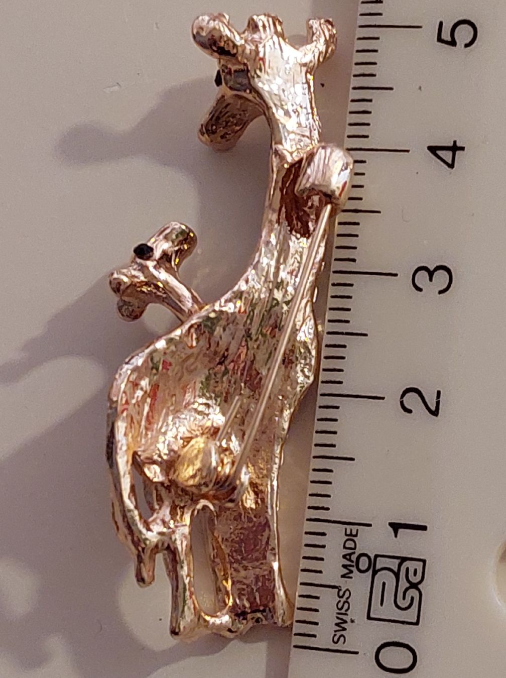 Spille & Fermagli: Brosche mit Giraffe - goldfarben – Nuovo (secondo la descrizione) da Oberwil BL venduto da Kukkaniitty 5