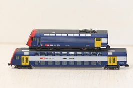 Re 450 ZVV + Steuerwagen Doppelstock ZVV mit OVP Spur N
