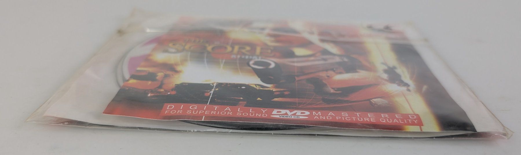 Alle DVDs: The Score DVD mit Robert De Niro & Edward Norton – Gebraucht aus Zürich von axolottchen 2