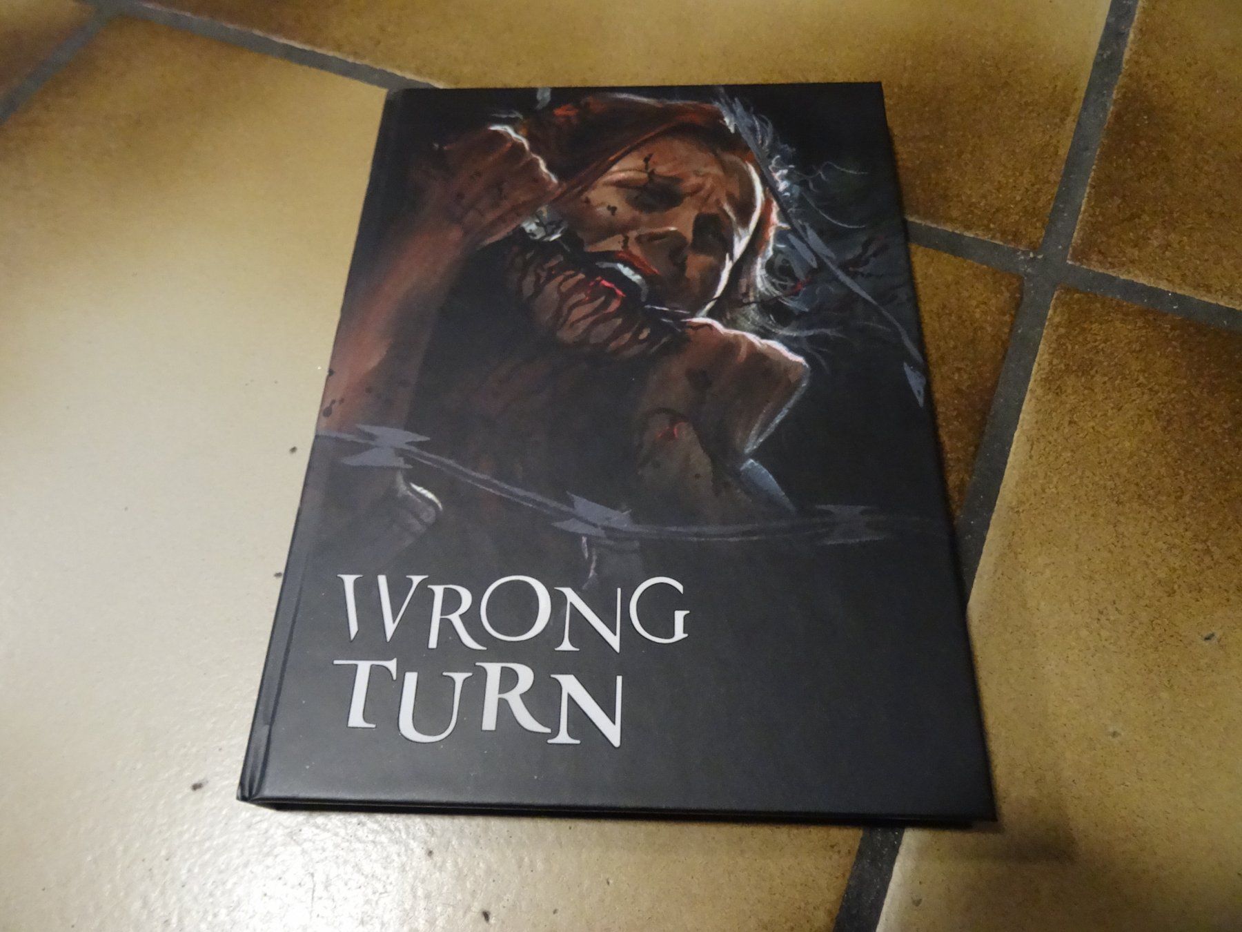 Tutti i DVDs: Wrong Turn Mediabook DVD BLU-RAY – Usato da Olten venduto da Disc-Verkauf