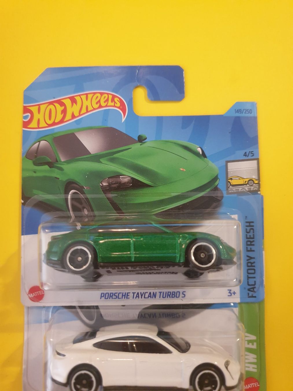 Hot Wheels Modellini d'auto: 2 x Hot Wheels PORSCHE TAYCAN TURBO S – Usato da Oftringen venduto da Rotor 2
