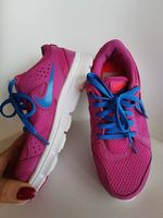 Damen Nike Turn Schuhe Gr. 36 Neu