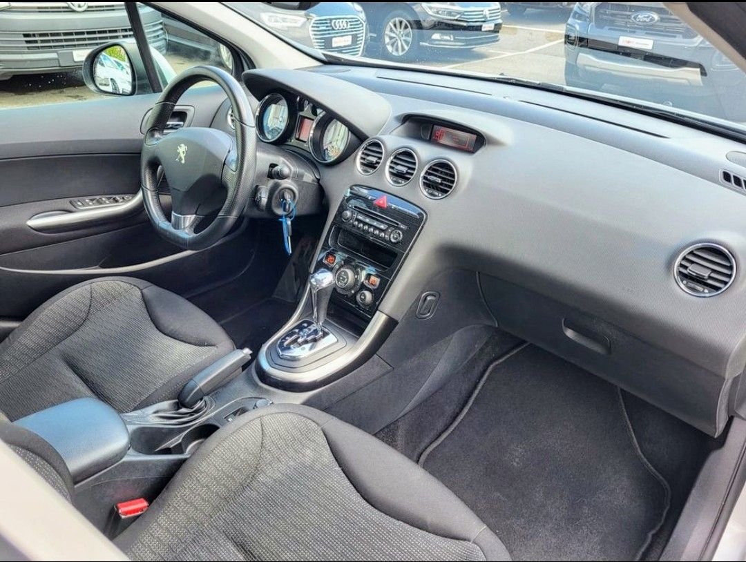 Peugeot Automobili: Peugeot 308 2.0 HDi Automat – Usato da Unterägeri venduto da bilji74 7