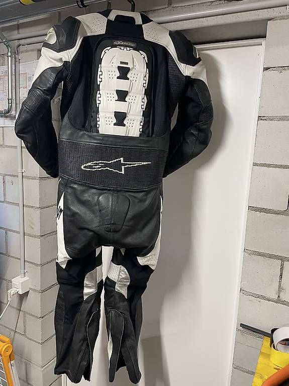 Completi: Alpinestars SP-1 Supermoto Lederkombi 48 – Usato da Tann venduto da marceldario 1