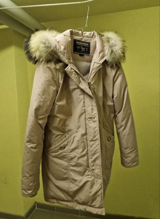 Woolrich Arctic Daunenparka, rosa Gr. L- Winter