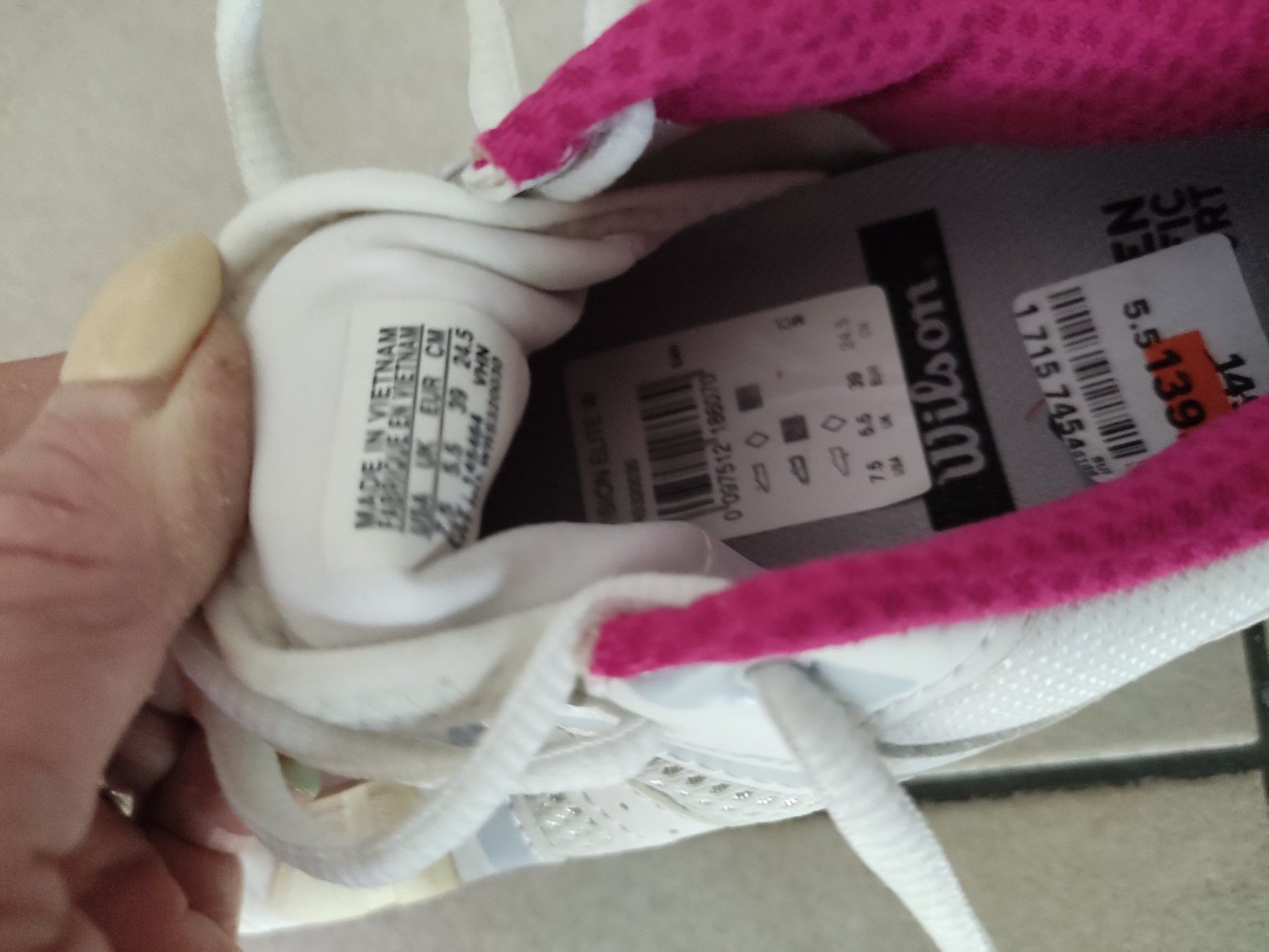 Wilson Schläger: Neu Wilson Tennisschuhe gr 39 – Neu und originalverpackt aus Dagmersellen von L.Ga. 2