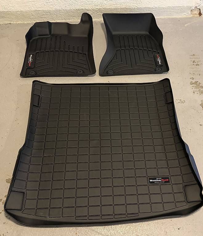 Tappeti & Tappetini: Tapis Porsche Macan Neuf – Usato da La Tour-de-Peilz venduto da yva_7p8b 2