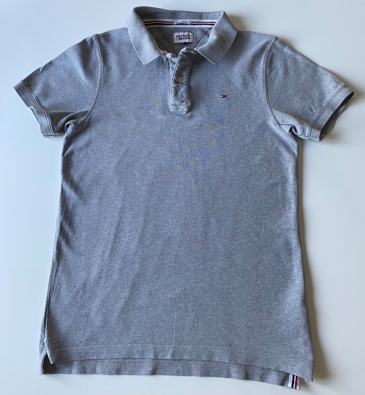 Tommy Hilfiger Polo-Shirts: Polo Tommy Hilfiger gris  t. L – Gebraucht aus Peseux von Gilloss 1