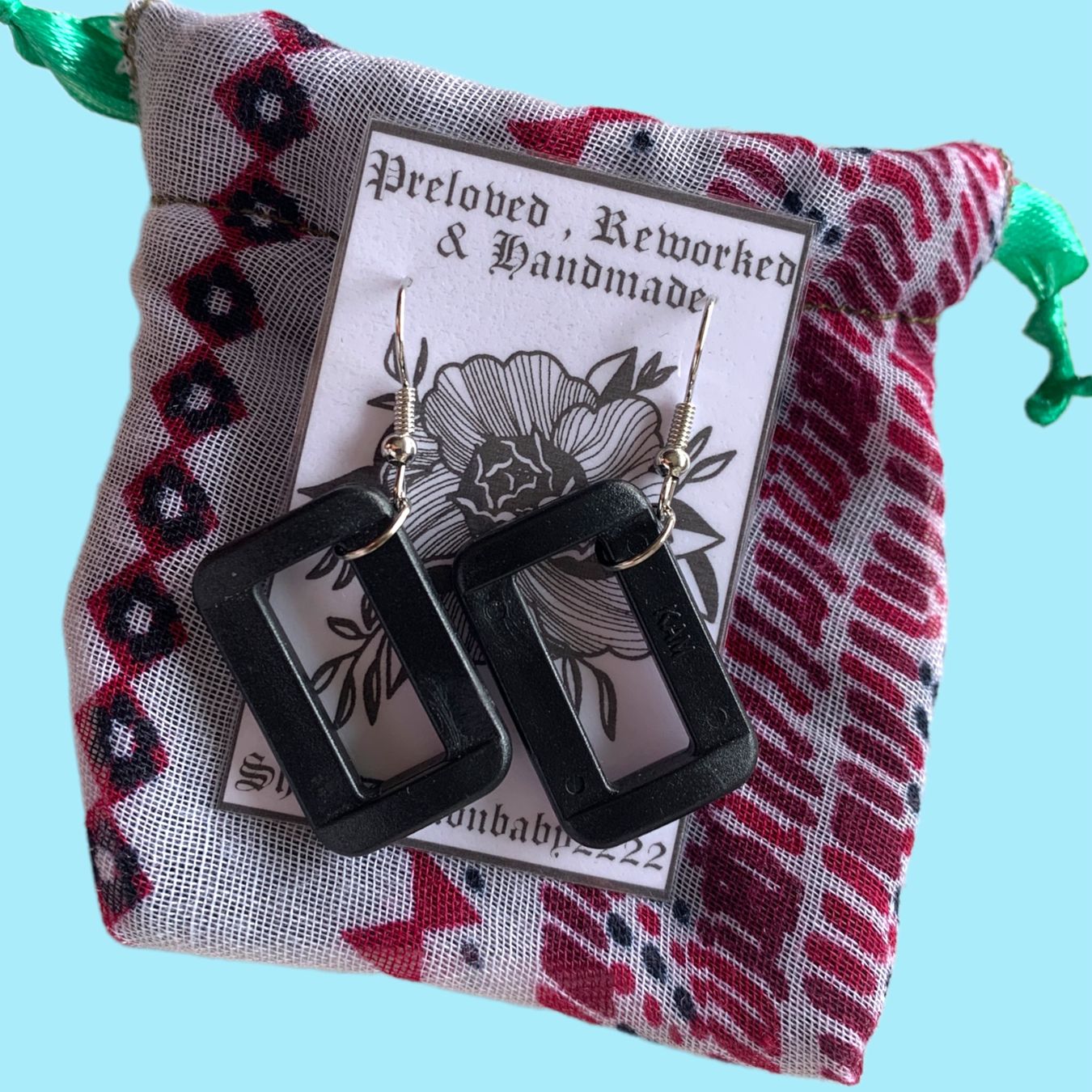 Boucles d'oreille: “ In the loop” earrings – Neuf (Voir description) à Basel par demonbaby2222 2