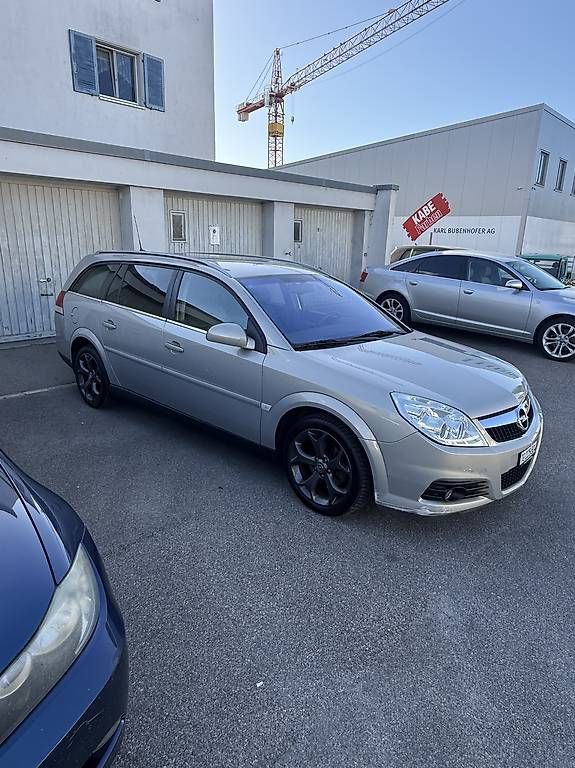 Automobili: Opel Vectra C mit frisch Mfk!!! – Usato da Amriswil venduto da gry_p8n7 1