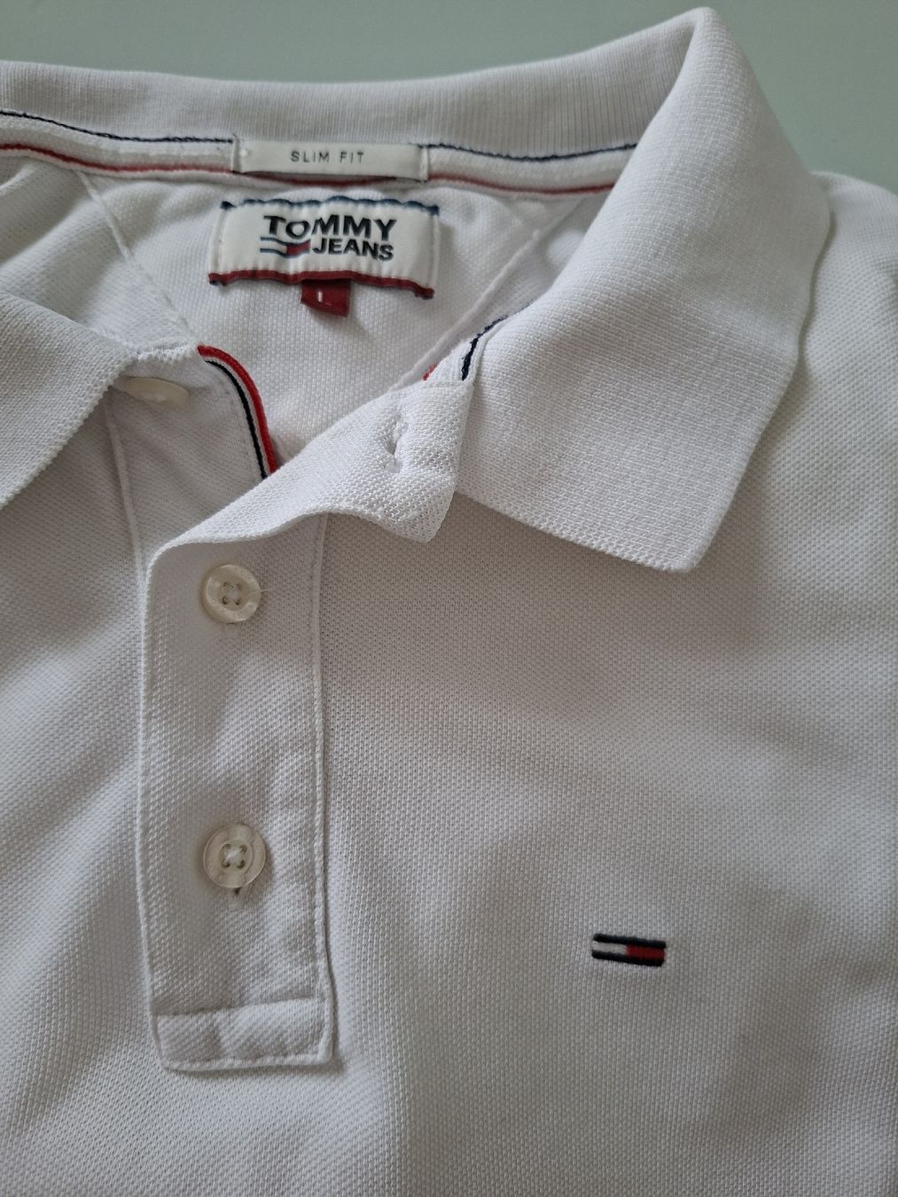 Tommy Hilfiger Magliette Polo: Polo Tommy Jeans blanc, taille L, – Usato da Renens VD venduto da ser_j2fn 1