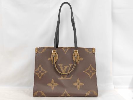👜  Louis Vuitton OnTheGo MM