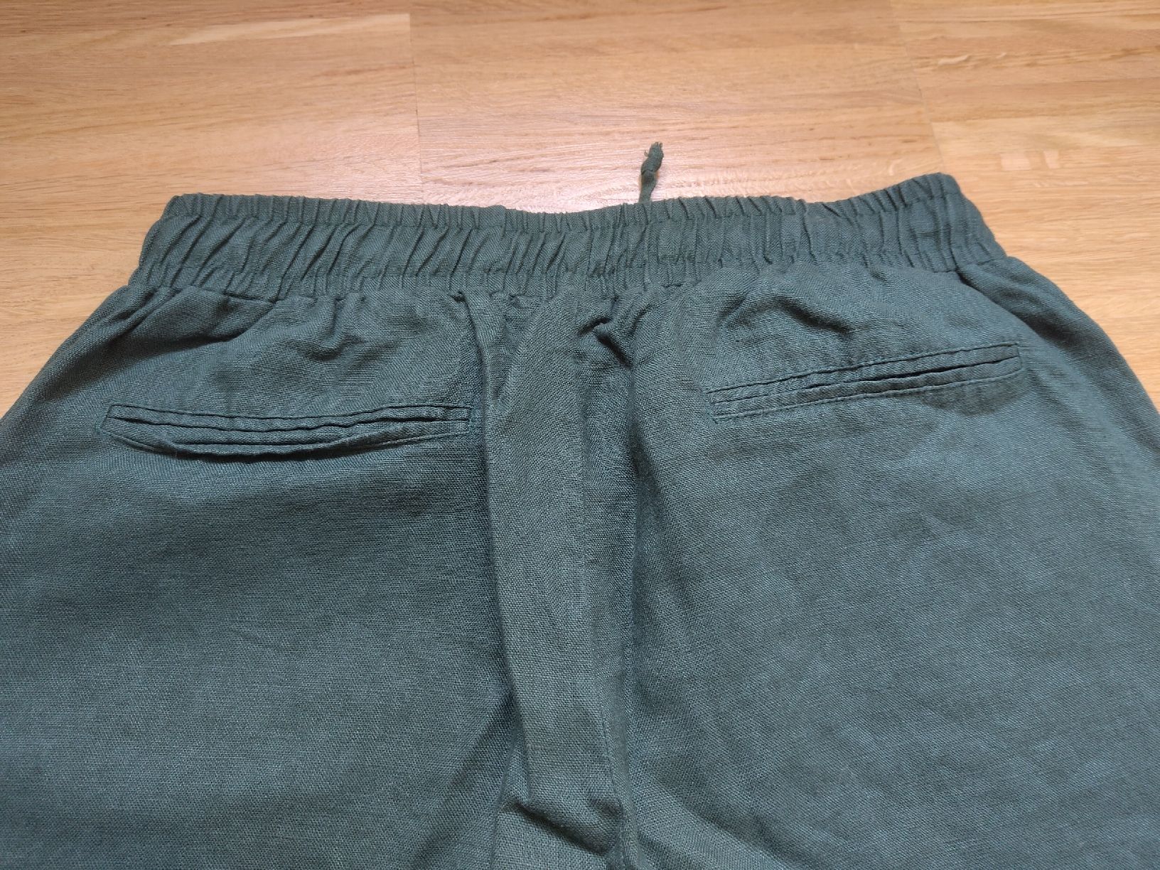 Pantalons: Hosen – Neuf (Voir description) à Zürich par Van2025 1
