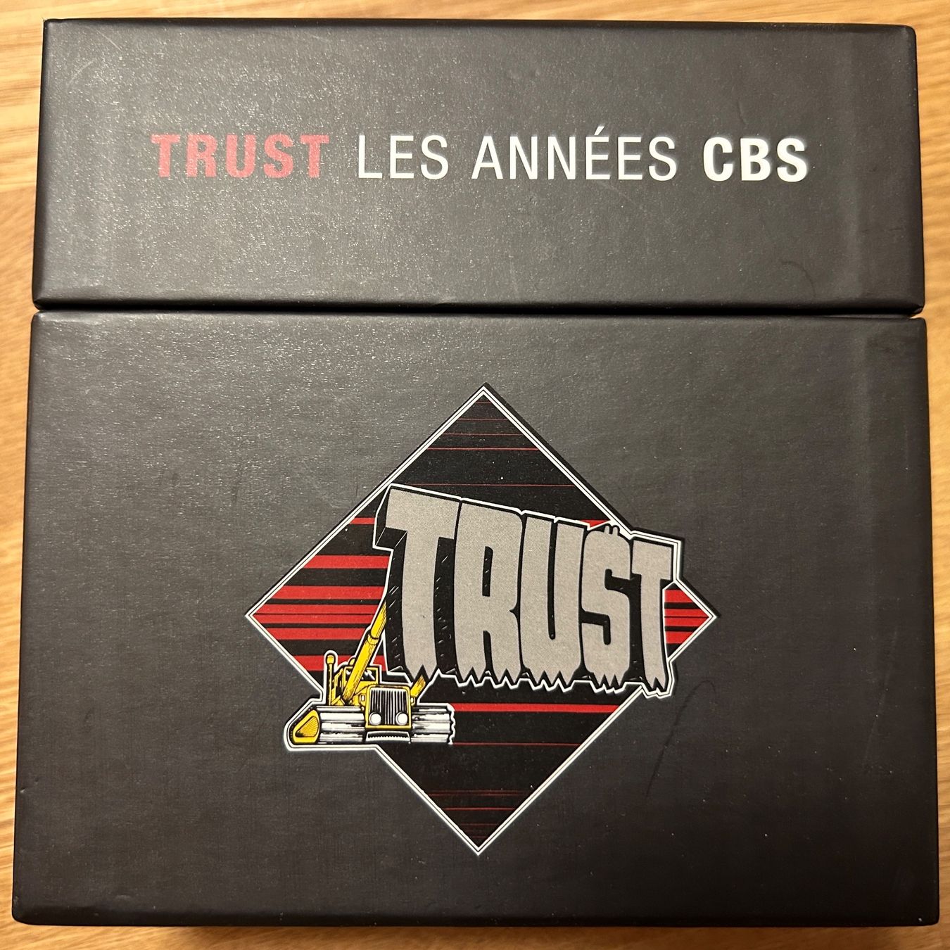 CD: TRUST - Intégrale Les Années CBS - État impeccable – Nuovo (secondo la descrizione) da Chexbres venduto da Roblieron