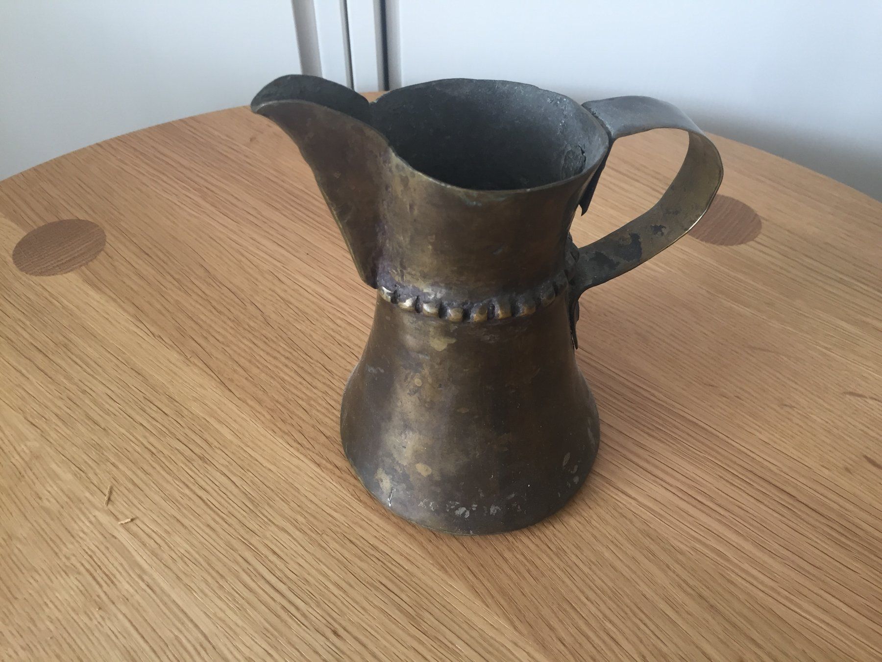 Caraffe: Pot à lait ancienne – Usato da Lausanne venduto da mg_e