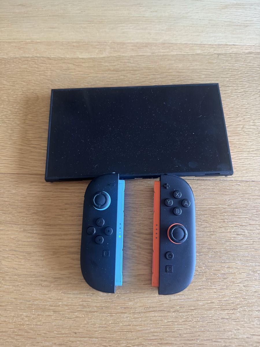 Nintendo Consoles: Nintendo Switch 2  – Neuf (Voir description) à Lausanne par max_9xq9 3