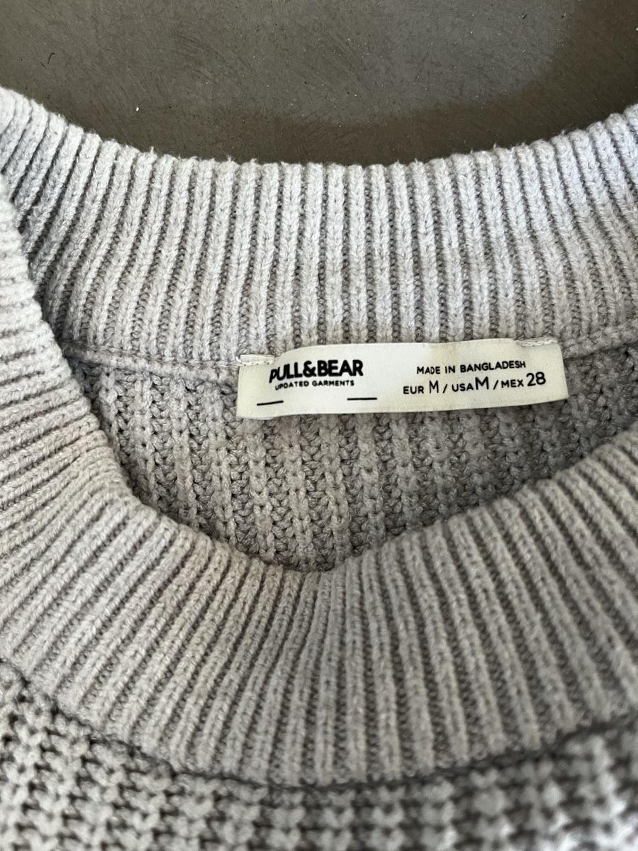 Pull&Bear Pullover & Sweatshirts: Pull&Bear Pull gris en maille, taille M – Gebraucht aus Le Landeron von emm_q6yt 1