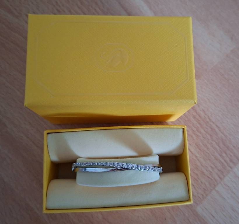 Swarovski Bracelets: Swarovski Armreif – Neuf (Voir description) à Pfäffikon SZ par Milu88