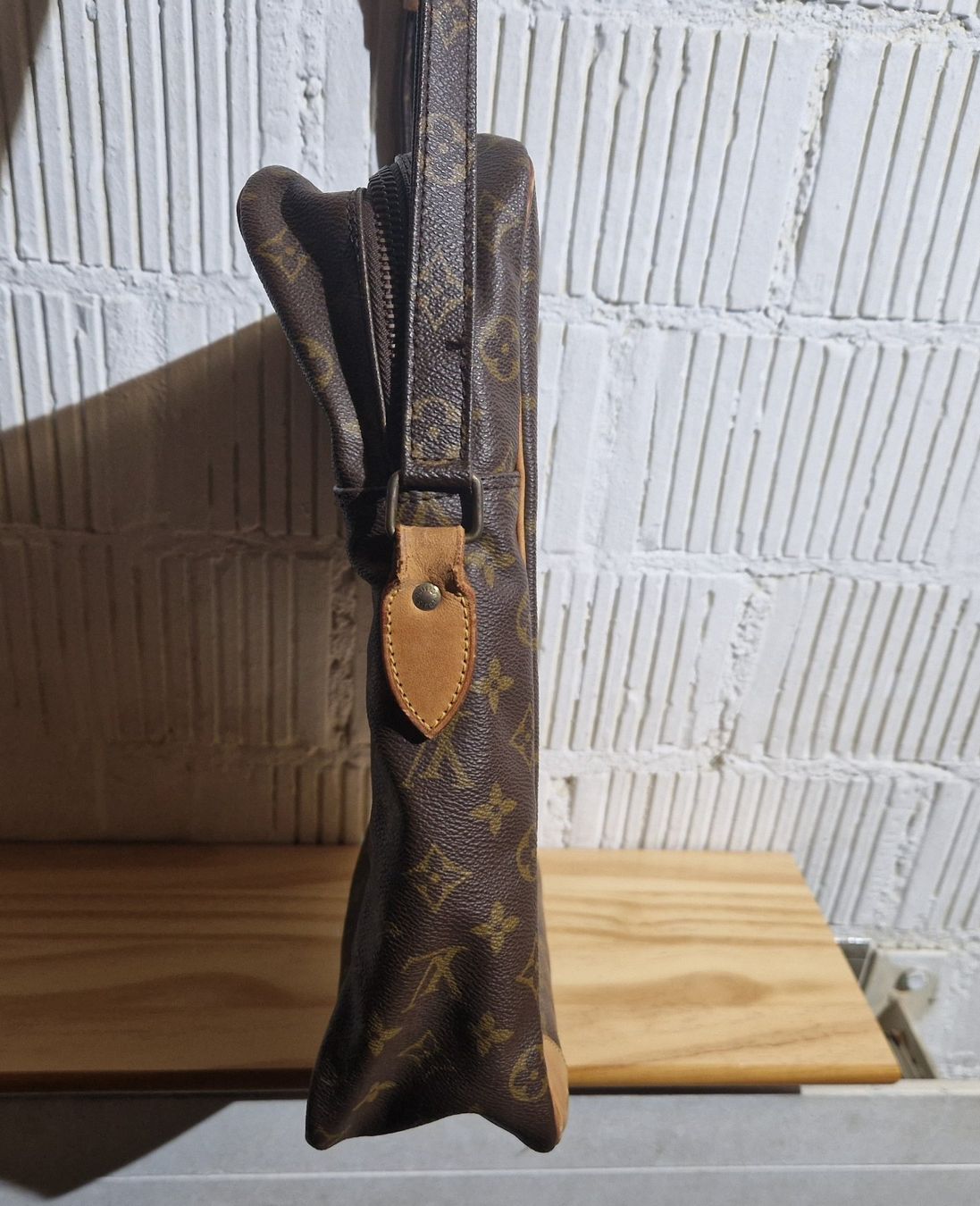 Louis Vuitton Sacs: Louis Vuitton Danube Tasche – D'occasion à Seedorf BE par Stibutz 3