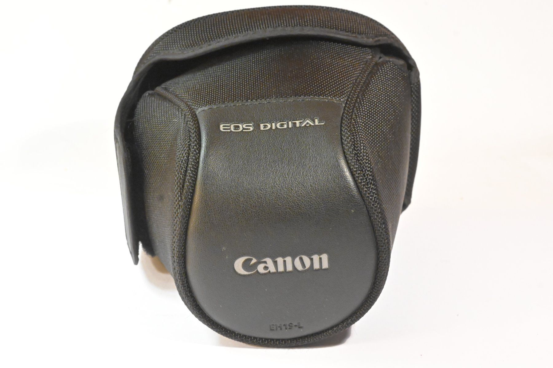 Canon Borse: Canon Kamera Tasche EH19-L – Usato da Erlinsbach venduto da Yanny
