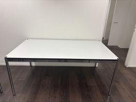 USM Haller Tisch weiss