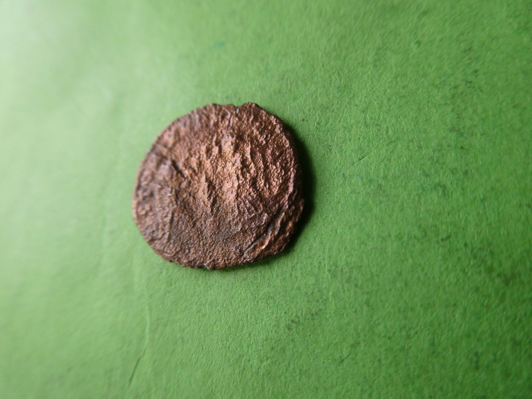 Tutti le monete: uralte Bronzemünze   17 mm     1.02 g – Usato da Hinterforst venduto da Rohusri 3