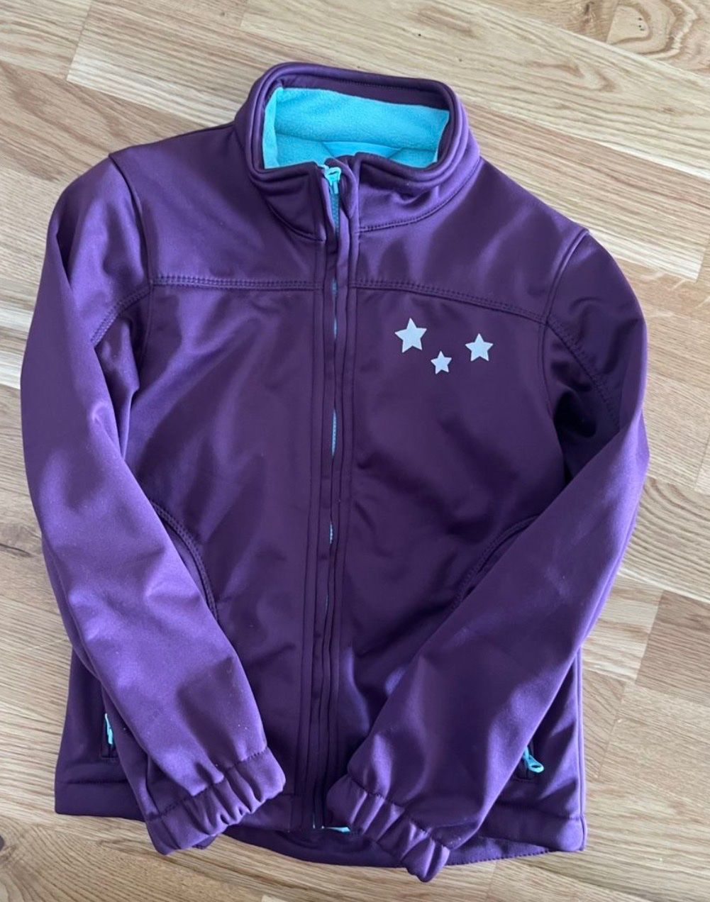 Vestes & Manteaux: Softshell Jacke Gr. 128 – D'occasion à Thun par Siladi