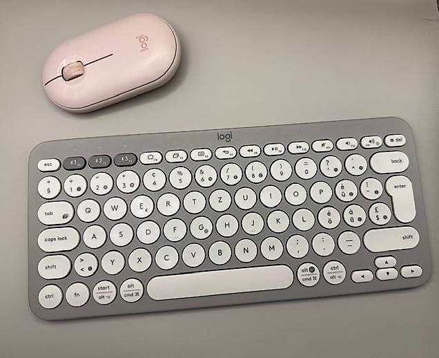 Tastaturen: Logitech kabellose Tastatur  MAC & Maus Set  Bluetooth – Gebraucht aus therwil von Hejan 2