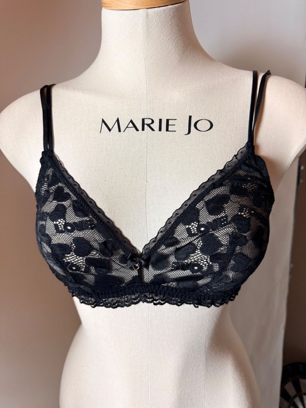 Altra biancheria intima: PETITE FLEUR, Bralette, Grösse 85B, Farbe Schwarz – Nuovo e nell'imballaggio originale da Rudolfstetten venduto da gst_g7xl