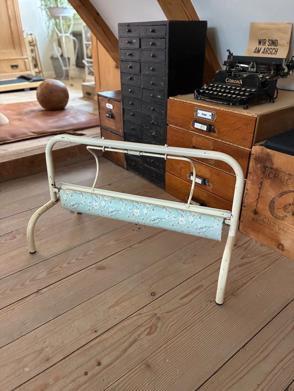 Autres décorations & accessoires: Vintage Papierabroller – D'occasion à Steffisburg par Reitschel5 8