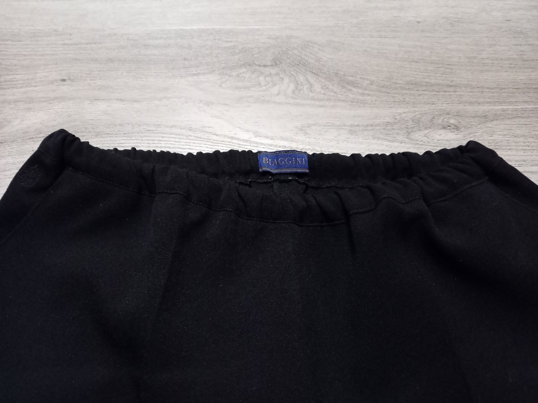 Pantaloni: Hose  42/44 – Usato da Bätterkinden venduto da Elefantenzoo 1