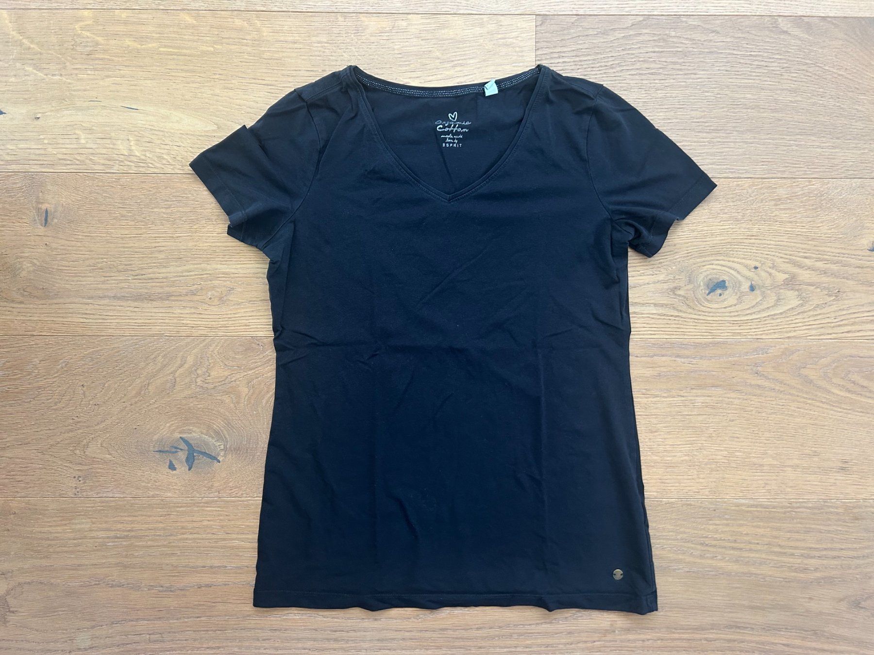 Esprit T-shirt: Damenshirt ESPRIT schwarz L – Usato da Grub AR venduto da DukeStatham
