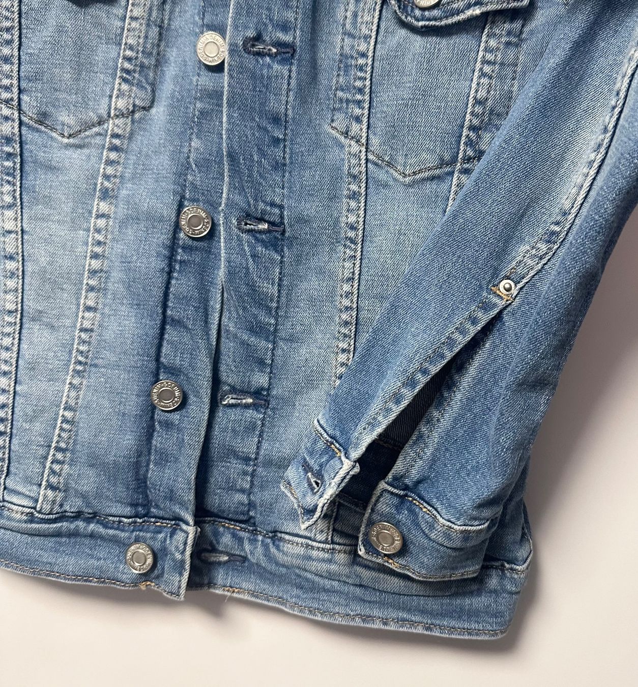H&M Jacken: TOP - Gr 34/XS Jeansjacke blau – Gebraucht aus Rickenbach b. Wil von sunneschii_ 3